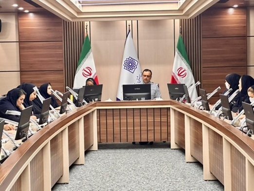 برگزاری کمیته اقتصاد، درمان و تجهیزات پزشکی در بیمارستان آیت الله طالقانی